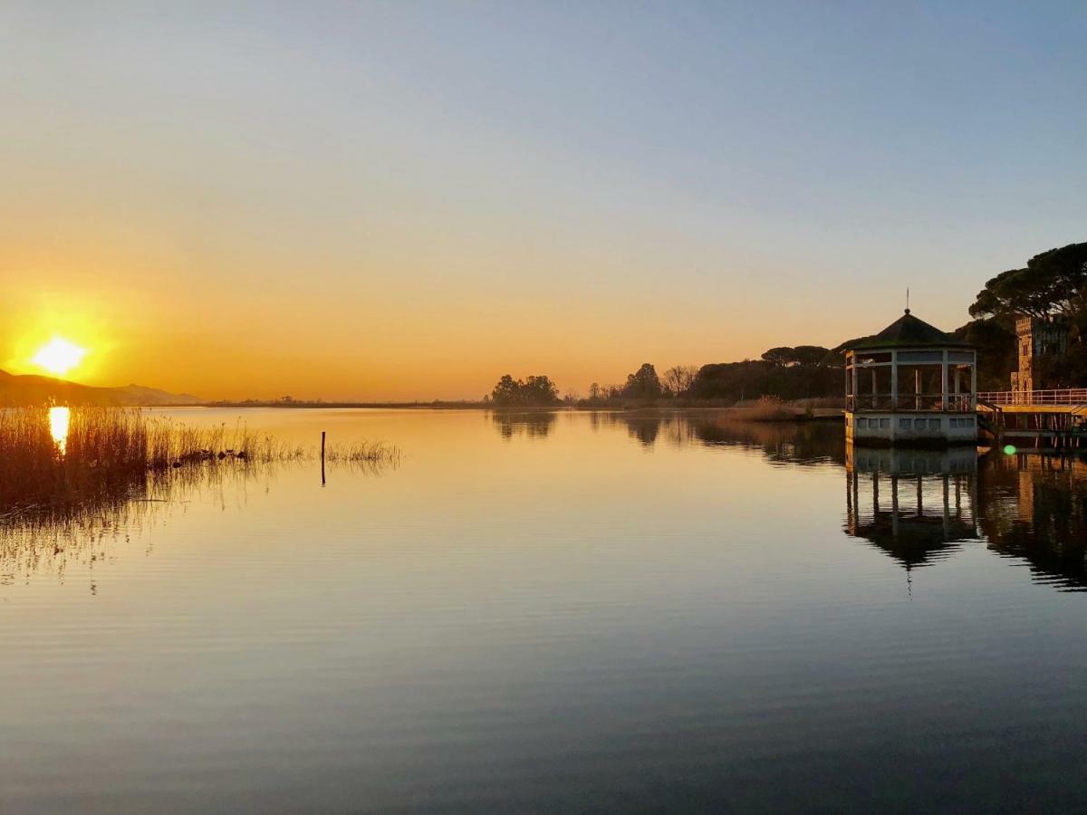 Vista Lago Torre del Lago Puccini Exterior foto
